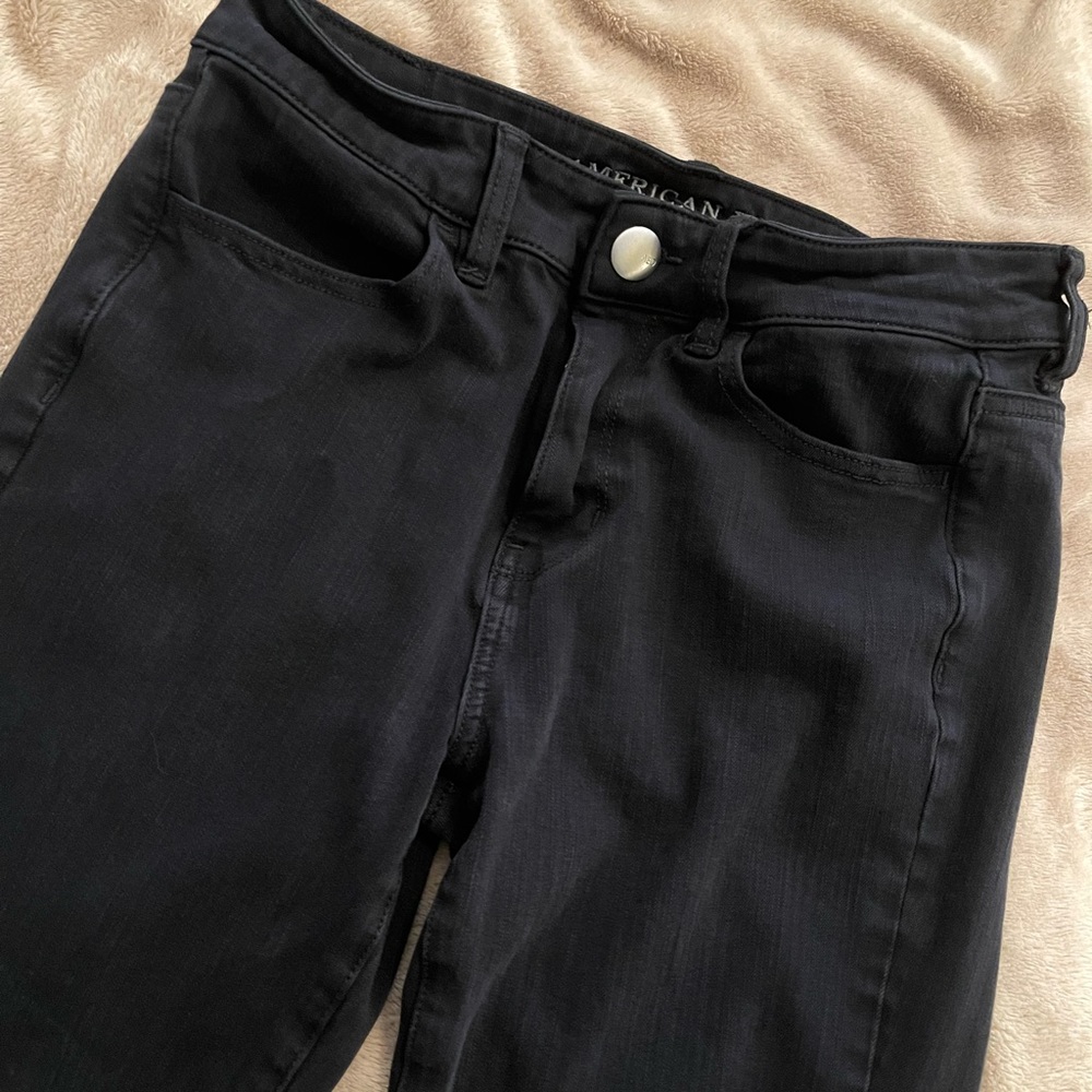 American Eagle Short Size US 4 Super Stretch x4 Hi-Rise Jegging